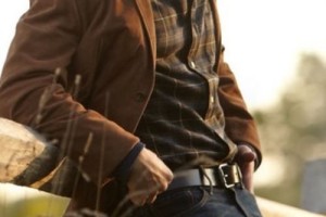 mens brown blazer with brown plaid shirt outfit idea