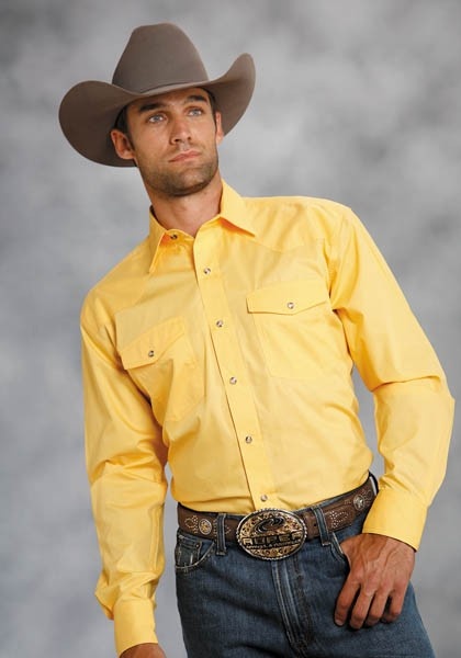 men's yellow dress shirt outfit idea 2