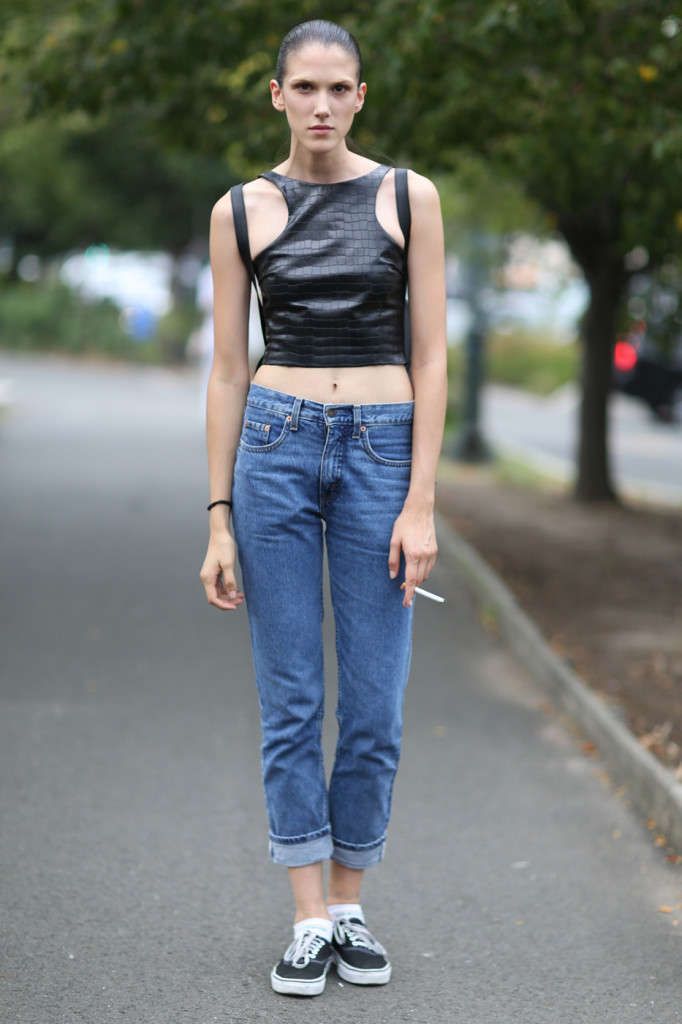 outfit ideas with baggy jeans 6