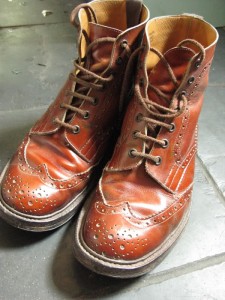 brogue boots