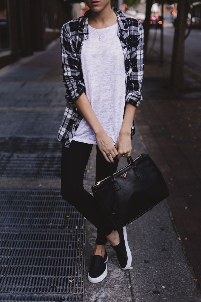 casual teenager black and white outfits