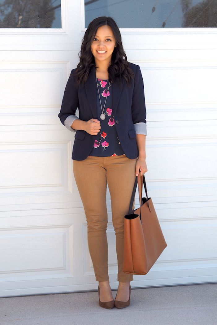 What to Wear to Jury Duty? Here are 21 Appropriate Outfit Ideas ...