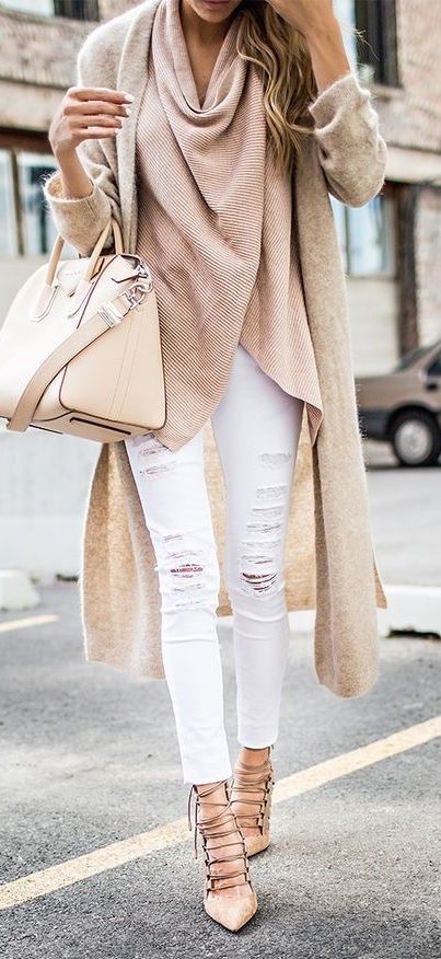 thanksgiving-outfit-beige-cardigan