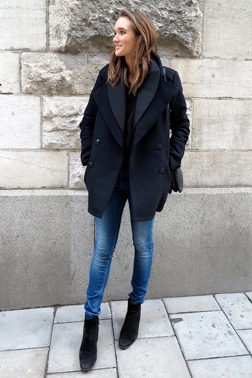 black ankle boots and jeans outfit